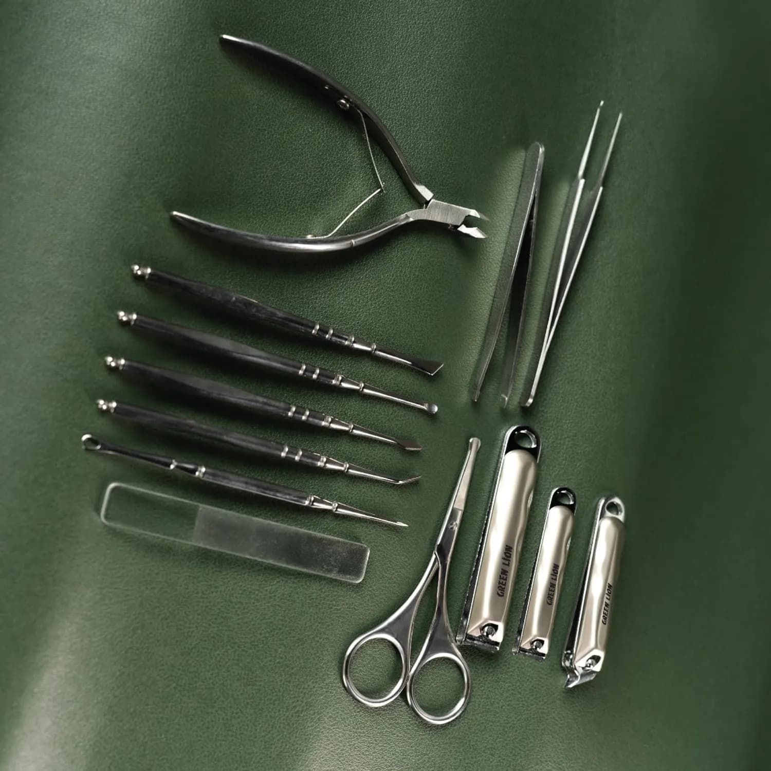 Green Lion Manicure Set - 13-in-1, Stainless Steel, Leather Case 2