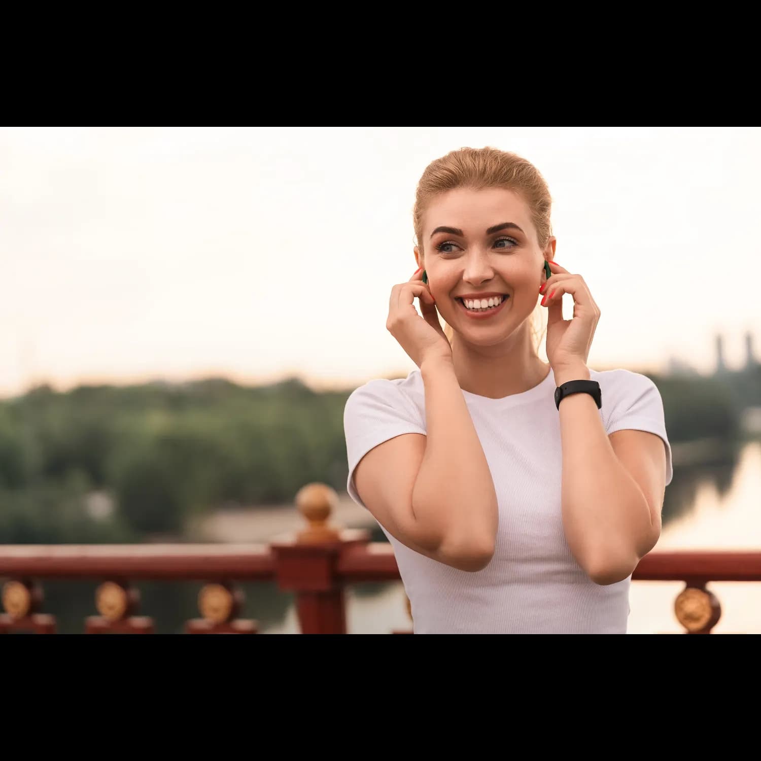 Green Lion Earbuds Pro2 2nd Gen - Green 3