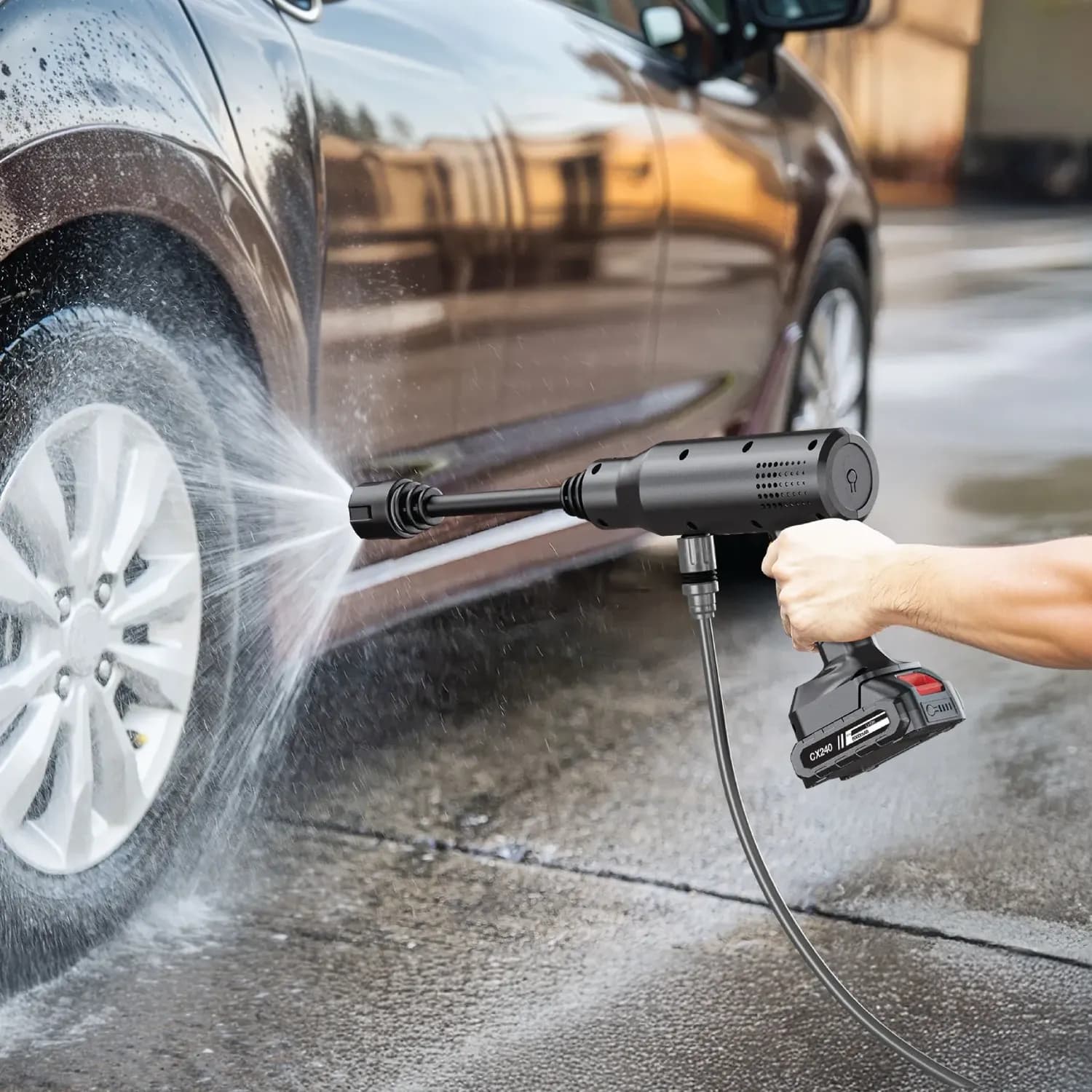 Green Lion High-Pressure Wash Gun - 240W, Cordless Black 4