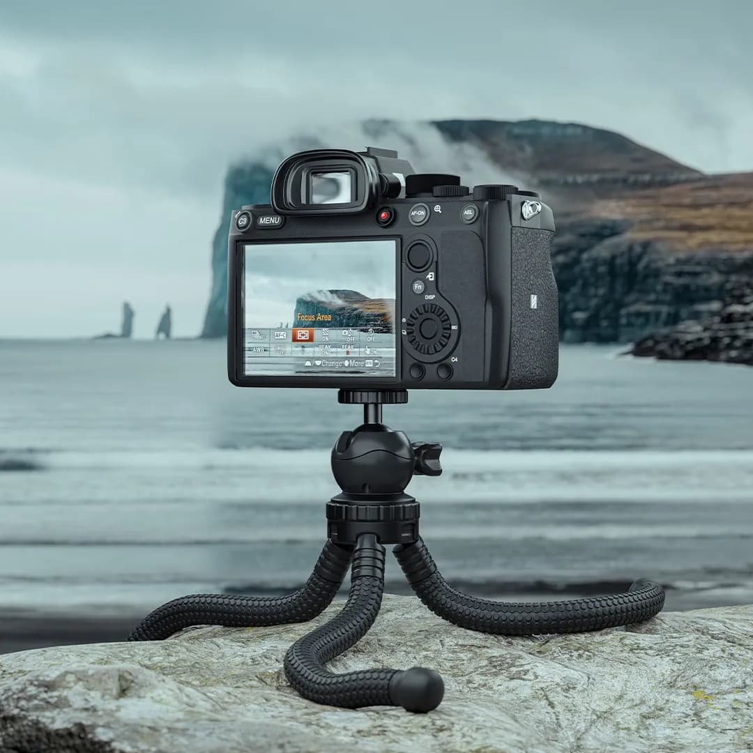 Green Lion Flexible Tripod with Foam Grips - Black 3