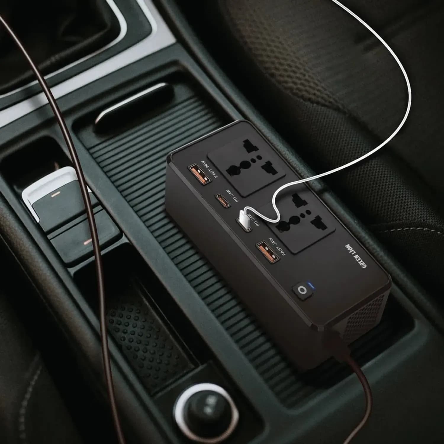 Green Lion Car Power Inverter GC-200 - 200W, 2 AC Sockets, USB-A & USB-C 2
