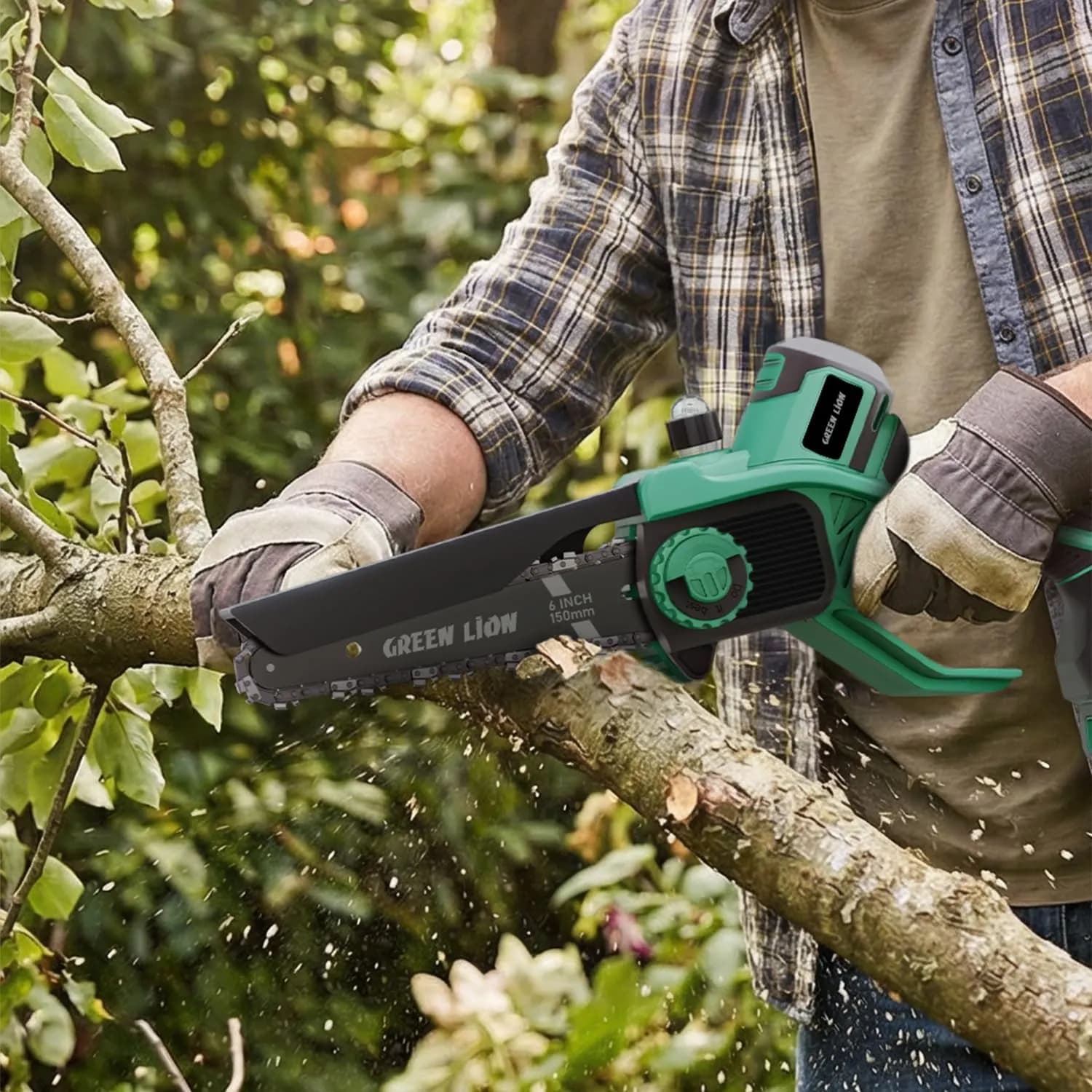 Green Lion Mini Chainsaw GES-6 - 6" Bar, Cordless, Green 2