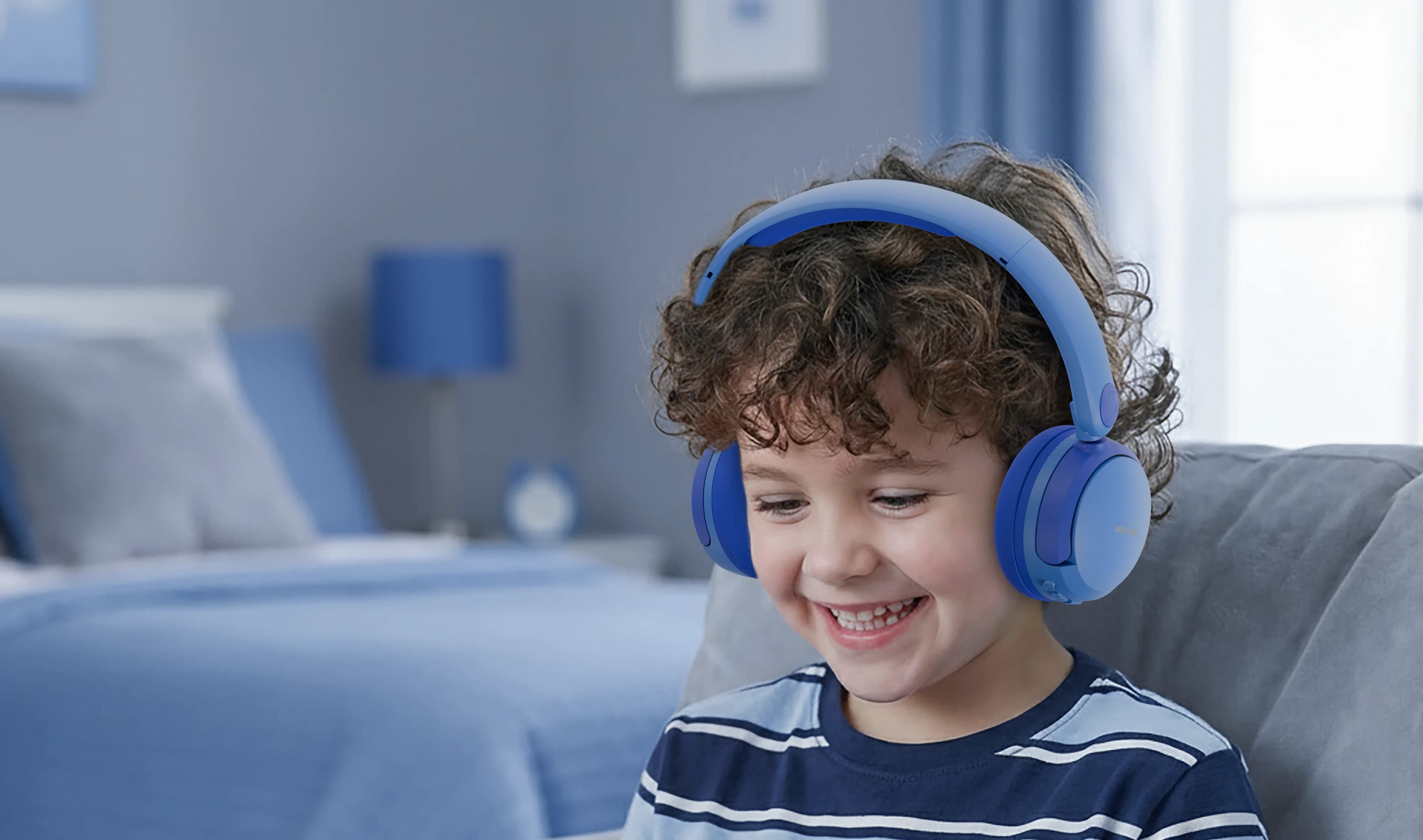 Green Lion Kids Headphones GK-700 - Bluetooth V6.0, Blue — Pink 2