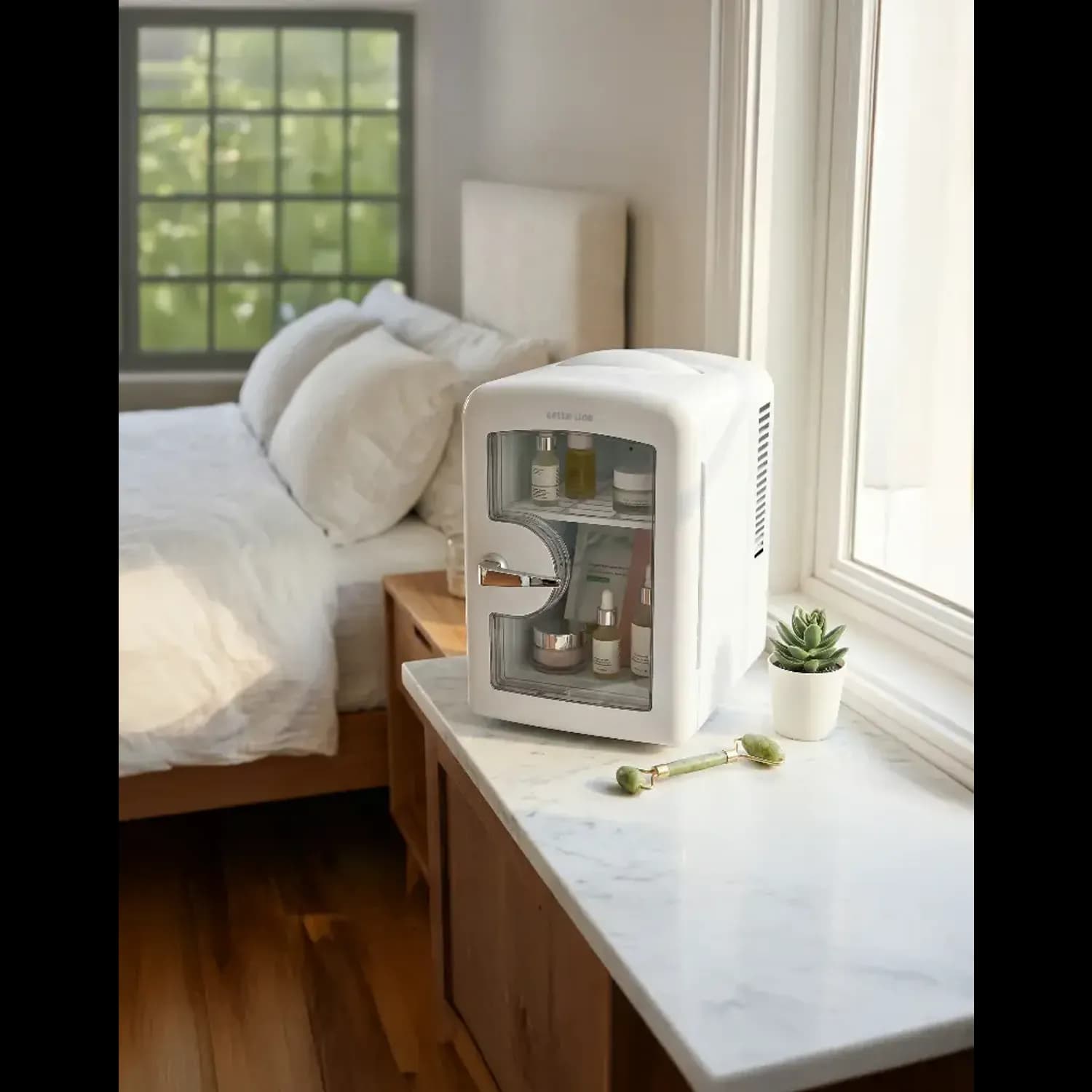 Green Lion Mini Fridge GMF-65 - White 2