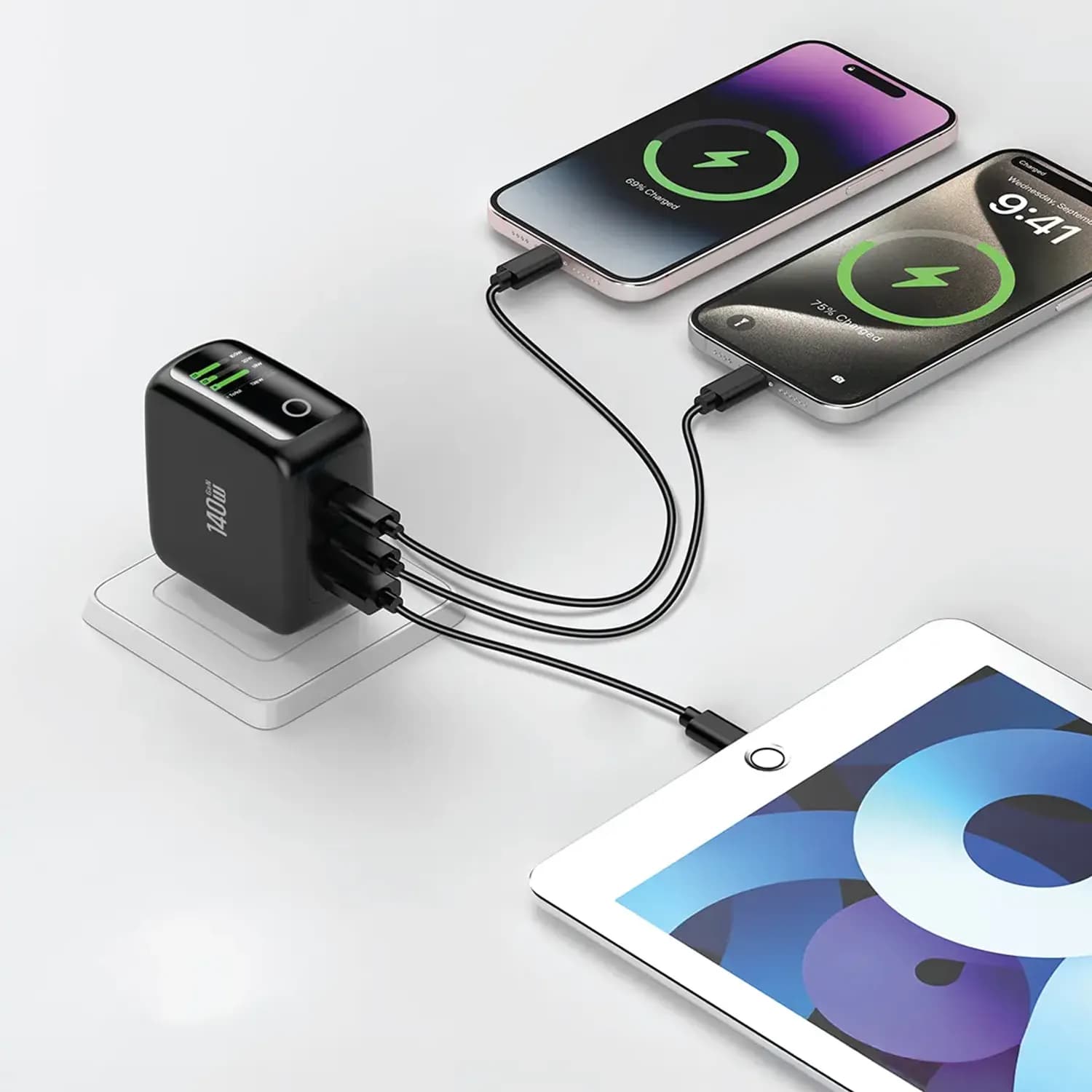 Green Lion GaNPremium Adapter - TFT Display, 2 USB-C & USB-A, Black 2