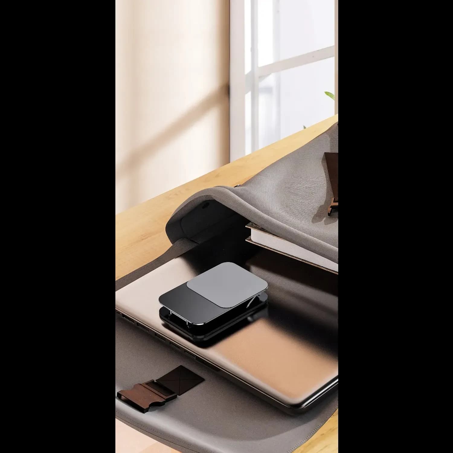 Green Lion Phone & Tablet Holder M5 - Foldable, 360° Rotation, Black 2