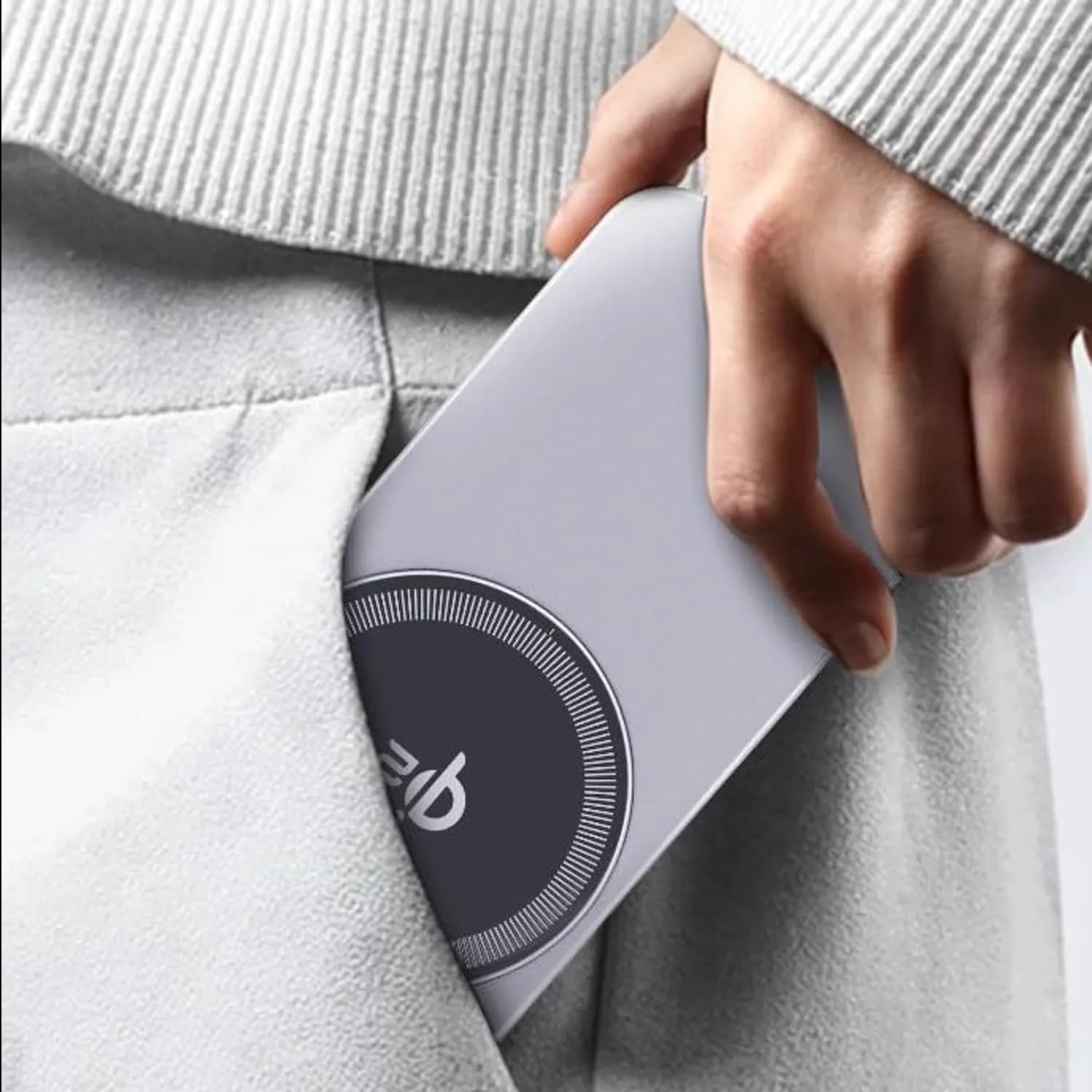 Green Lion MagStand Duo Wireless Charger - Foldable Kickstand, Grey 2