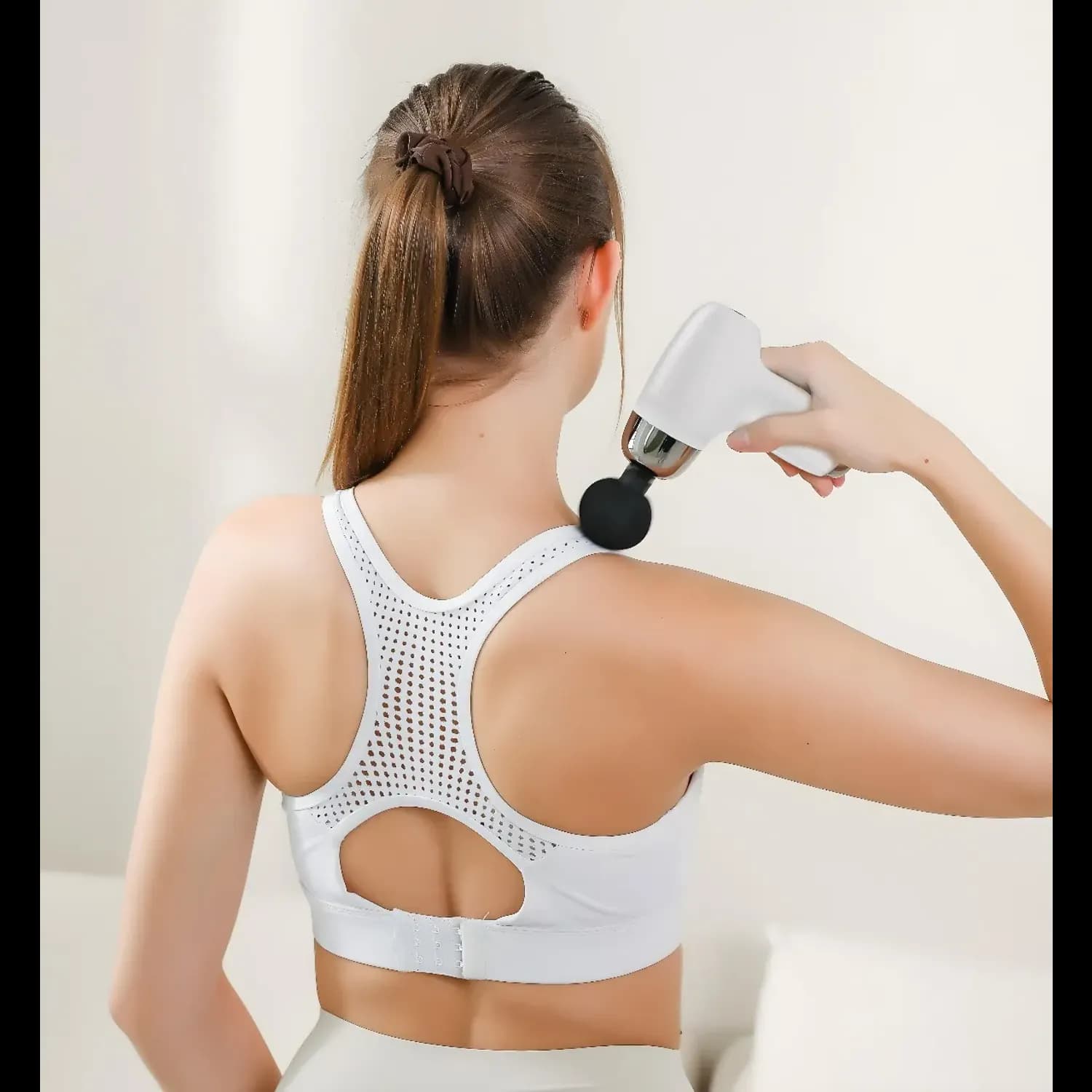 GREEN LION Mini Massage Gun - 6 Speeds, White — Black 3