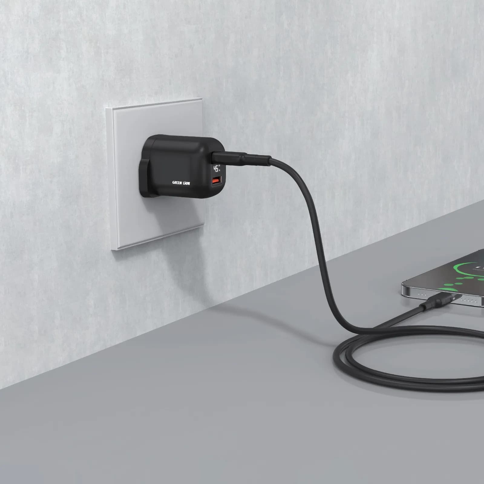 Green Lion Charger Q-Series GNQSPD45WBK - USB-C & USB-A, Black — Black 4