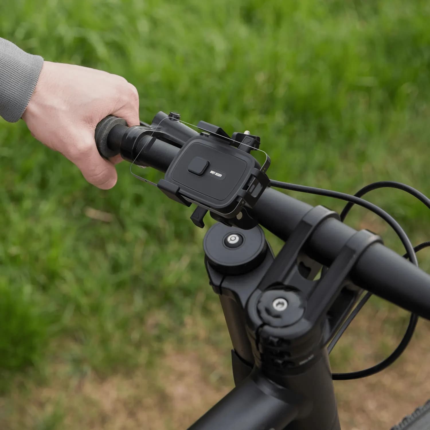 Green Lion Bike Phone Holder - Handlebar Mount, Black 4