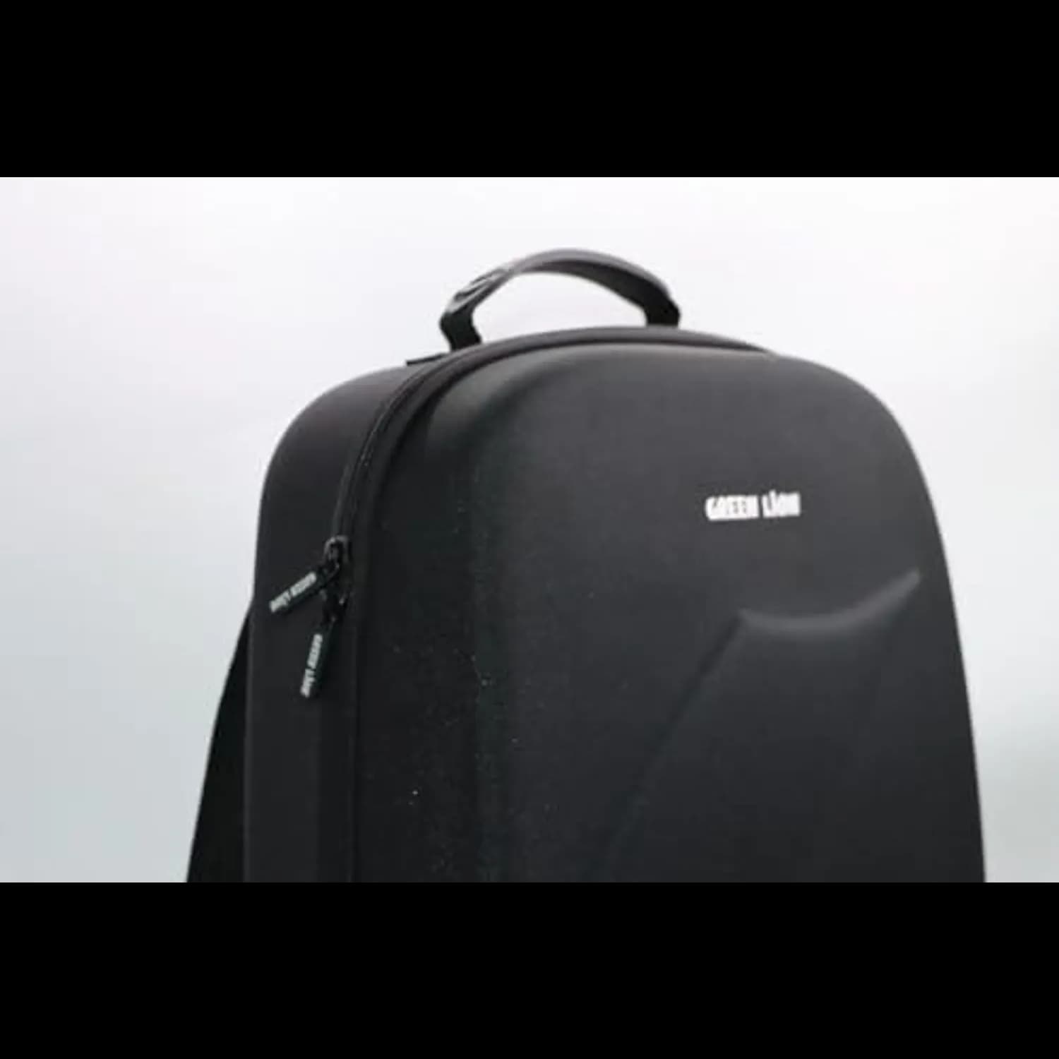 Green Lion Backpack - Unisex, Green 3
