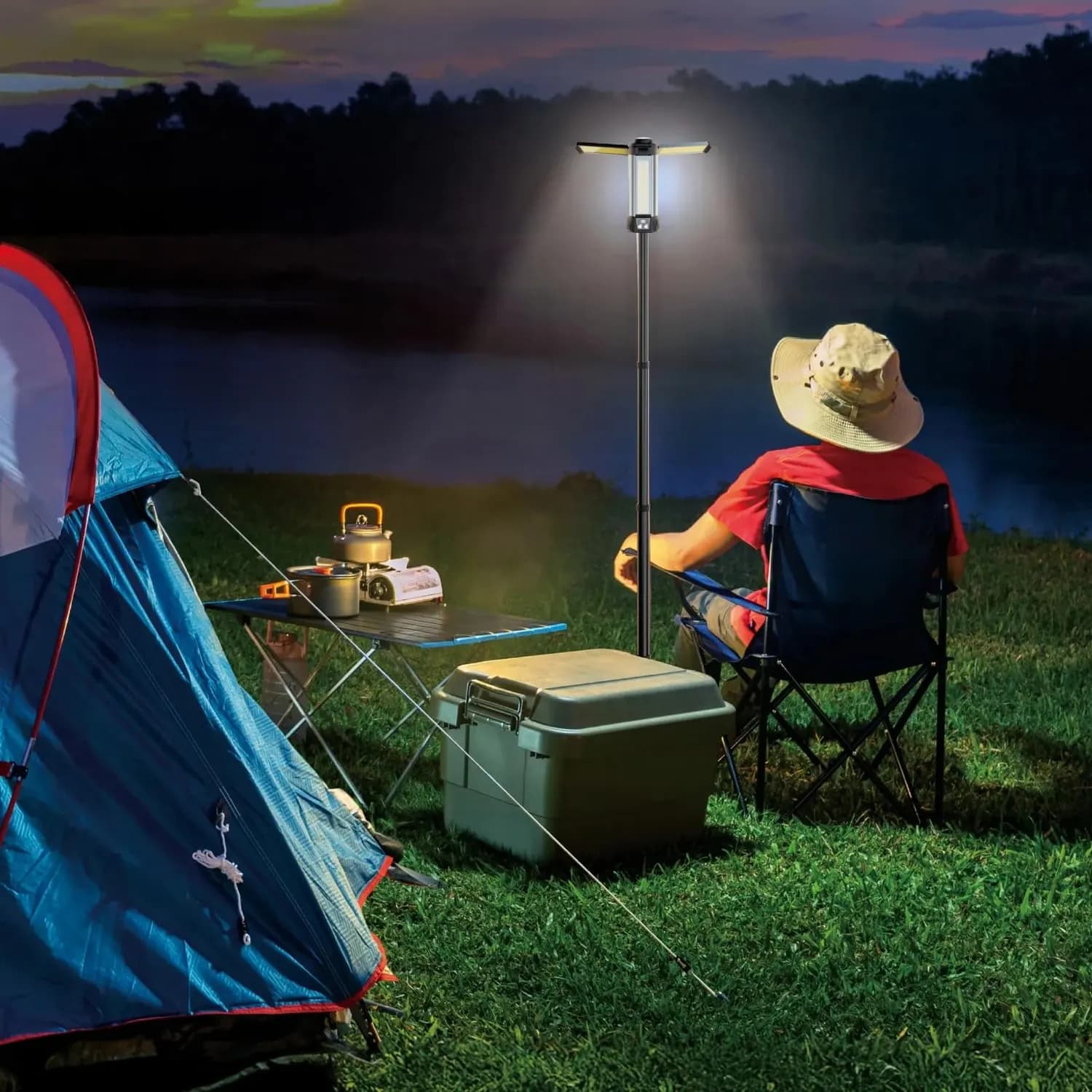 Green Lion Tripod Camping Light - 2000 Lumens, Black 3