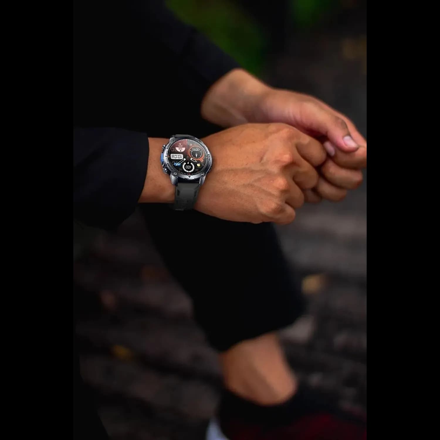 Green Lion Smart Watch - GPS, Black 2