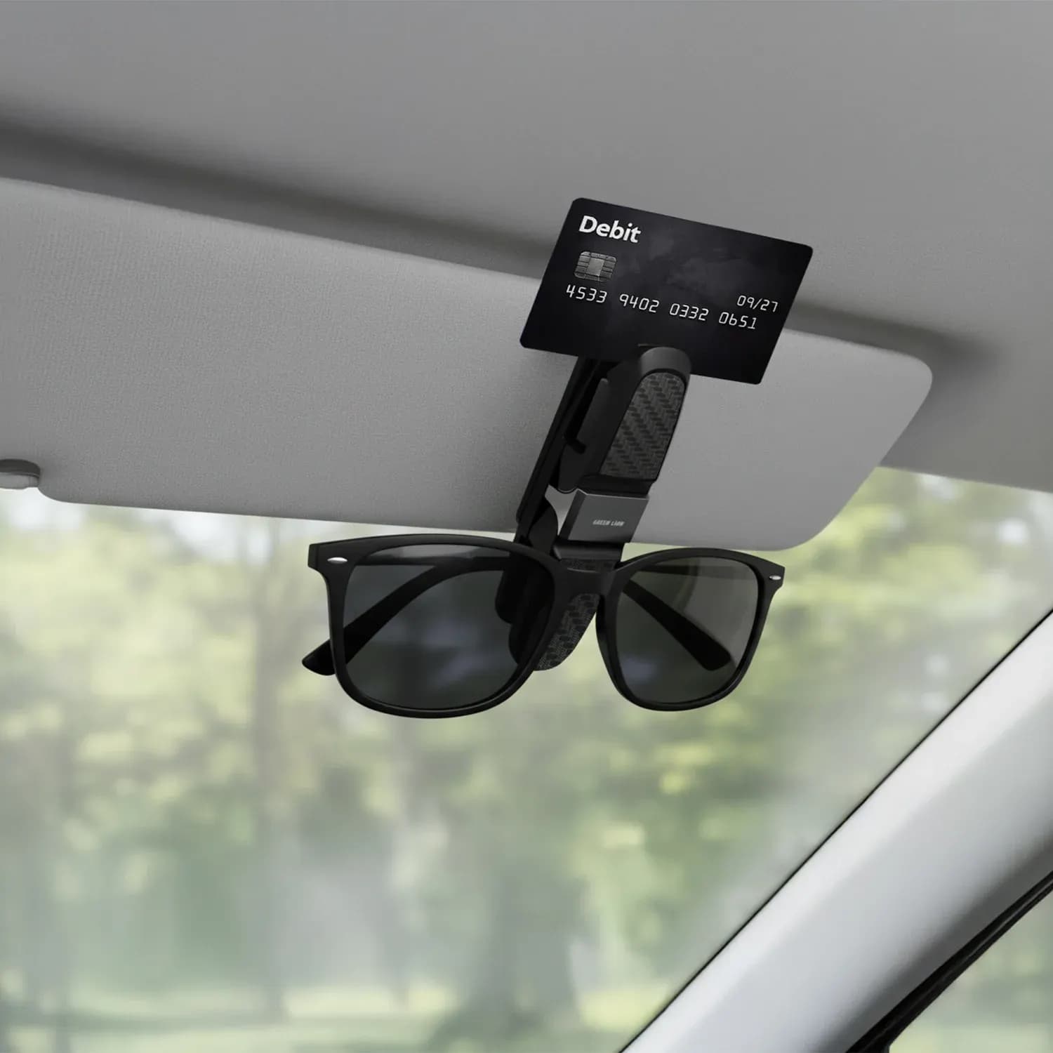 Green Lion Visor Guard - Dual Glasses Holder, Carbon Fiber 2