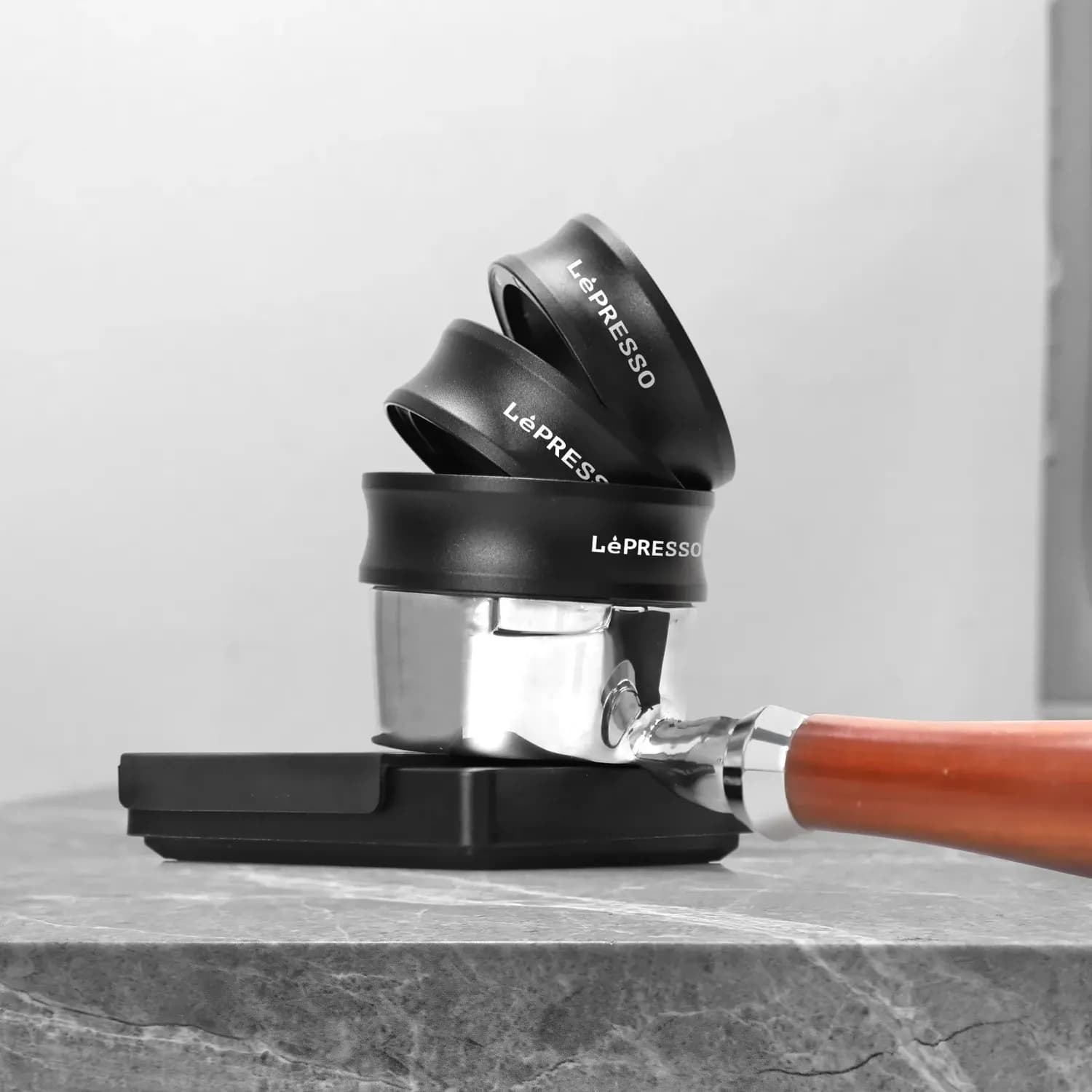 LePresso Coffee Dosing Ring - 58mm Magnetic, Black 4