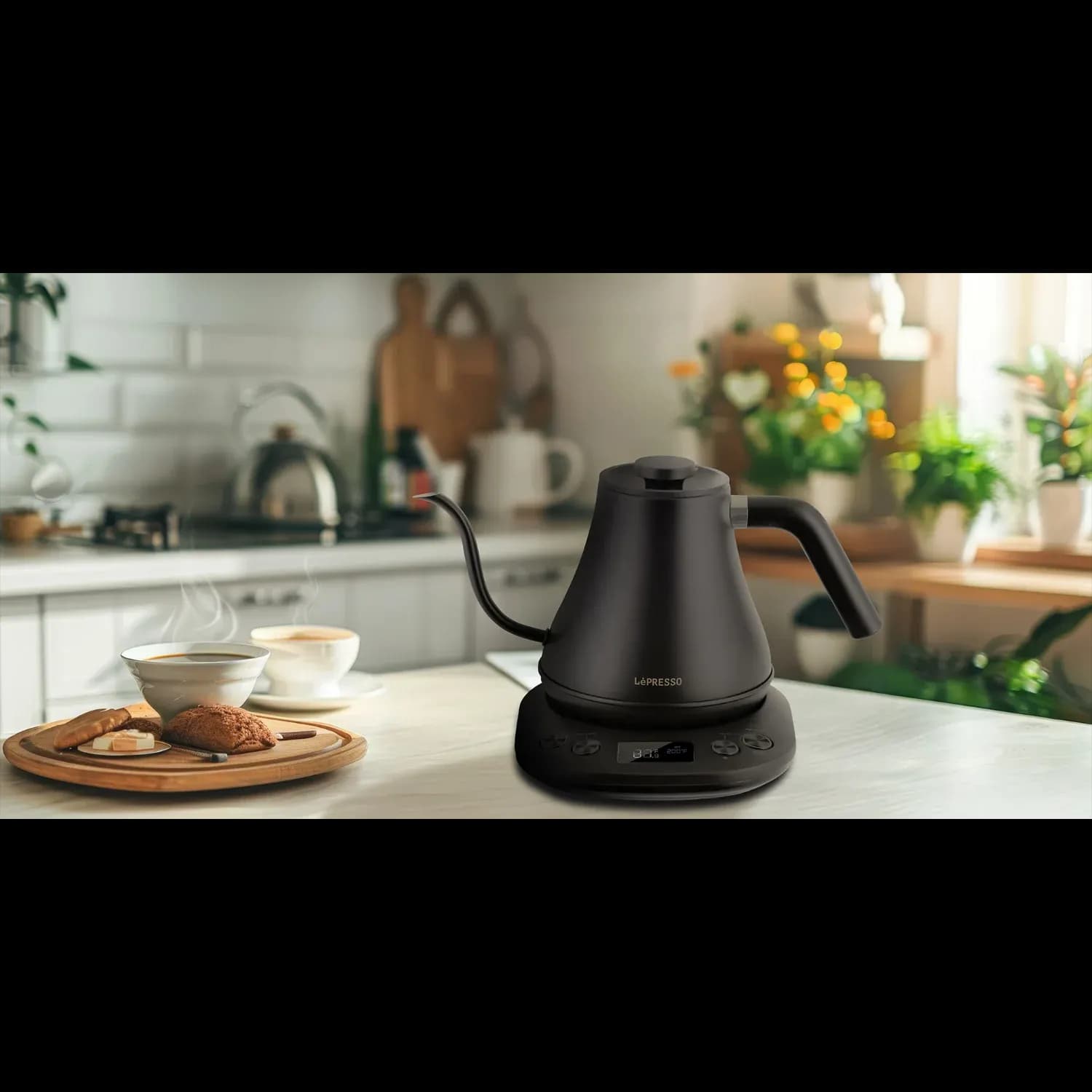 LePresso Electric Gooseneck Kettle - Temp Control, Black 2