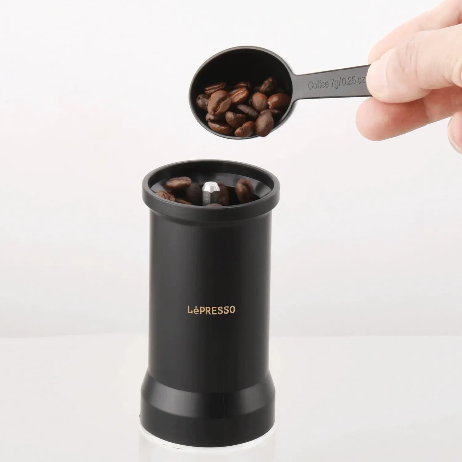 LePresso Burr Grinder - 35g Glass Container, Black 5