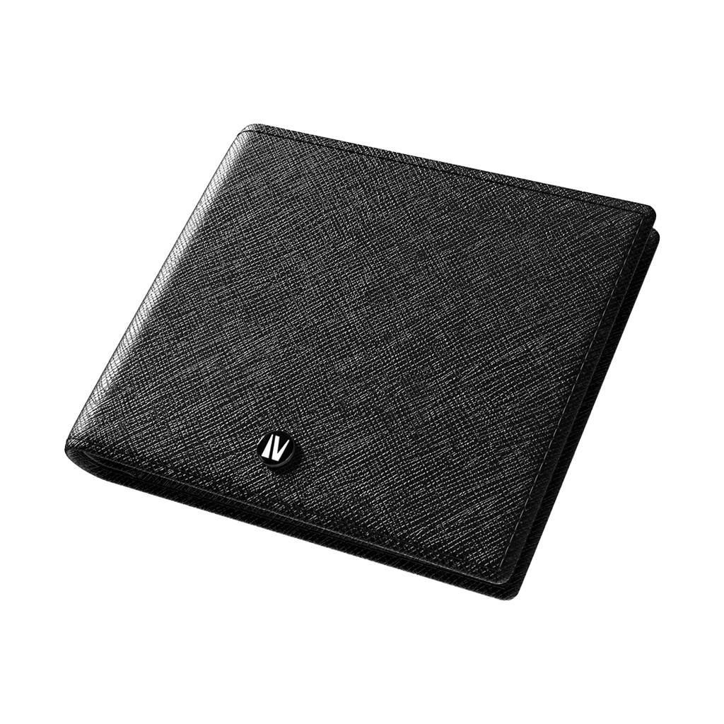 Saffiano Leather
-8 Card and 1 Cash Compartment
-Levelo Metal Signature Logo