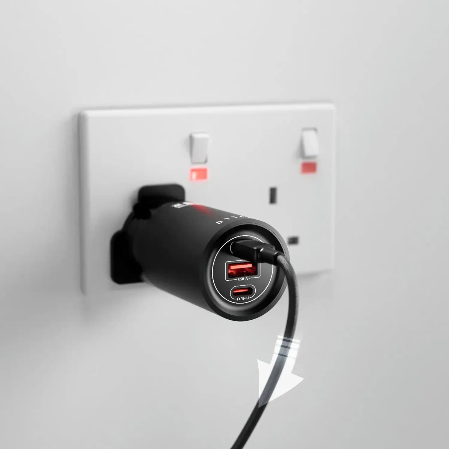 Levelo Charge Tower GaN Travel Adapter 2