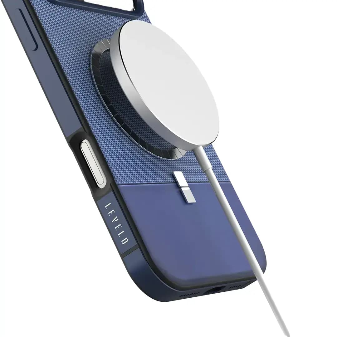 Levelo Cuir Case 3