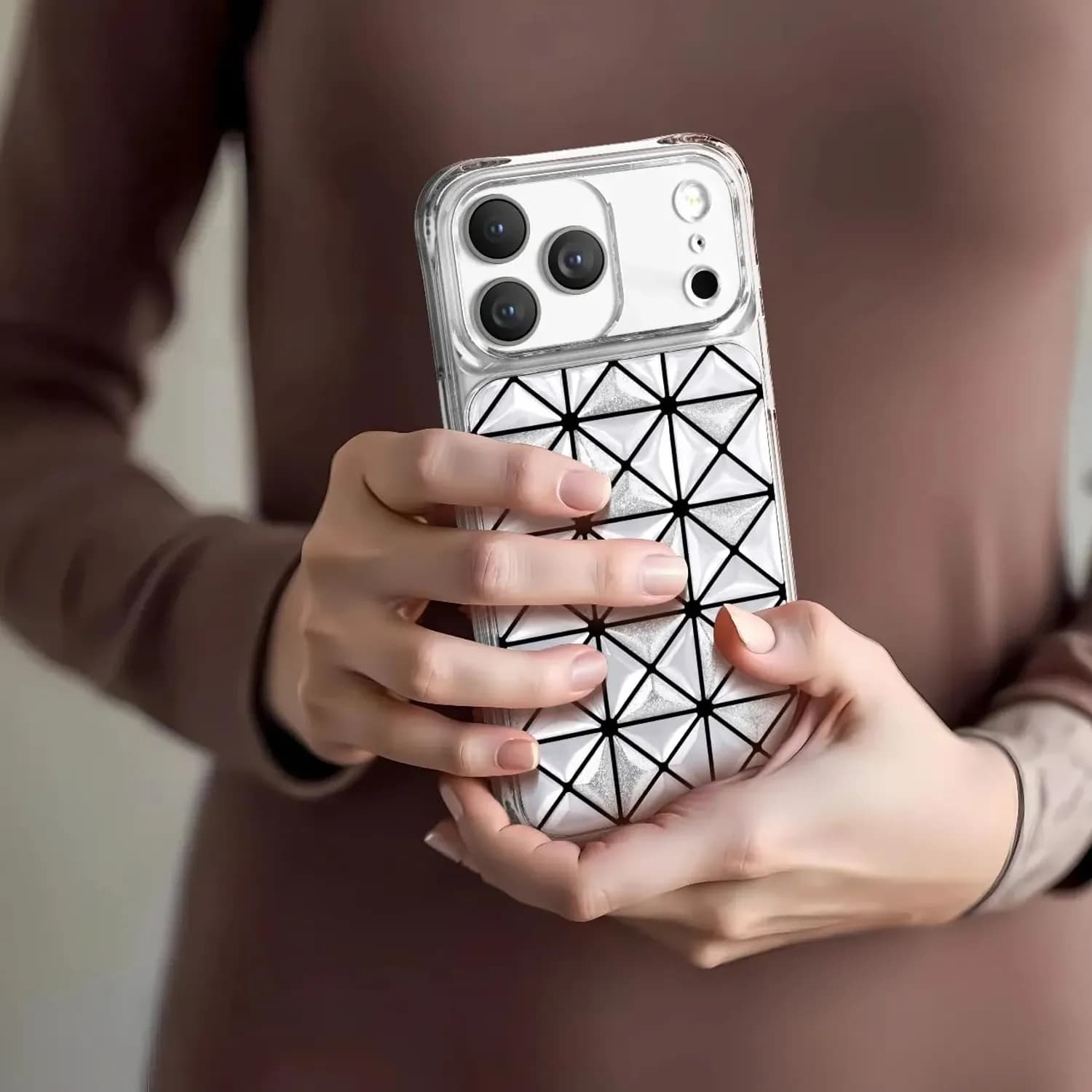 Levelo Hexa 3D IML Case — White 3
