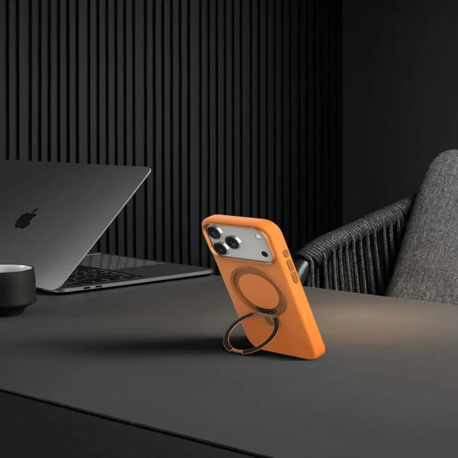 Levelo Iris Pro Magsafe Liquid Silicone Case — Orange 4