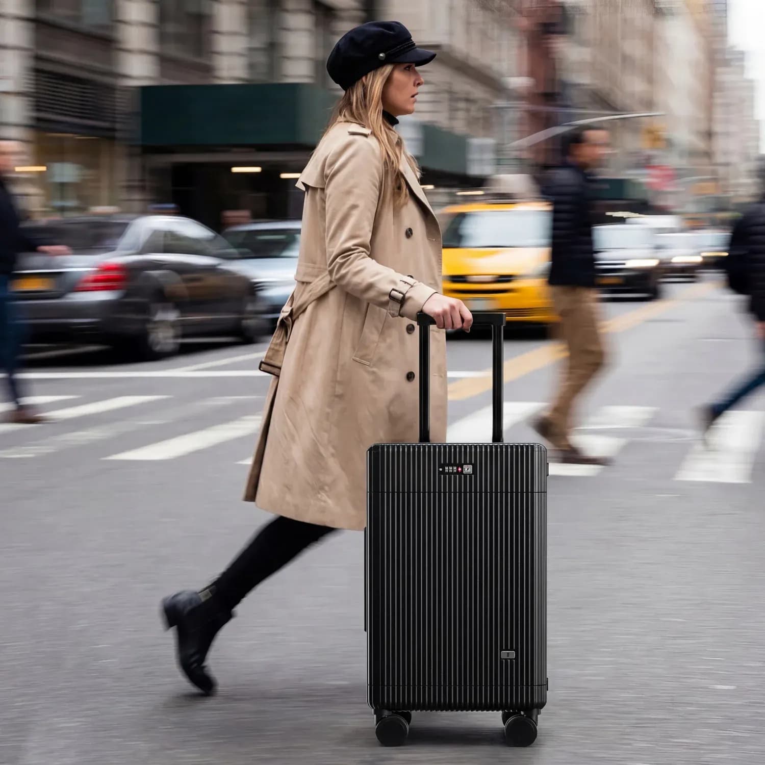 LEVELO Tripper Luggage 2