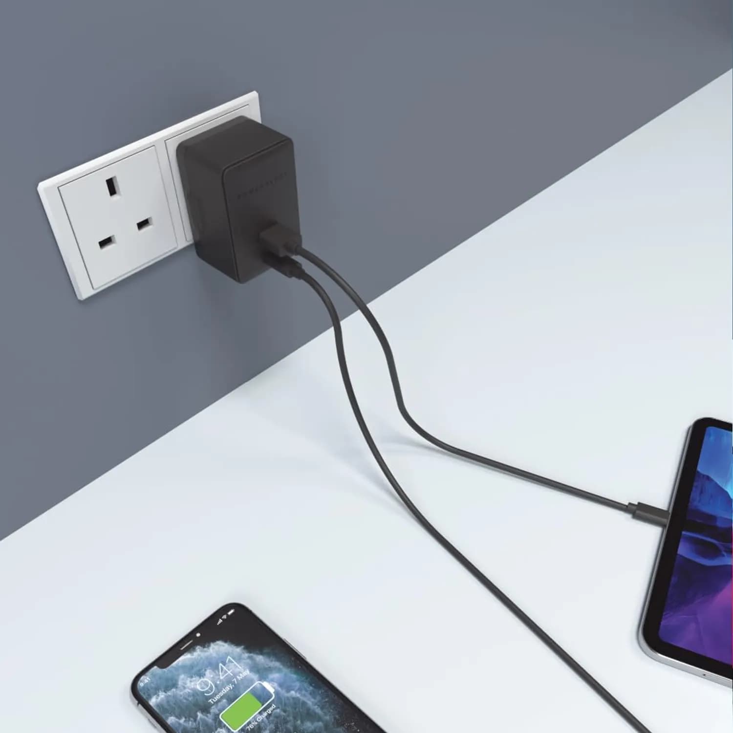 Powerology Charger - 36W PD & 18W QC Dual Port, Black 2