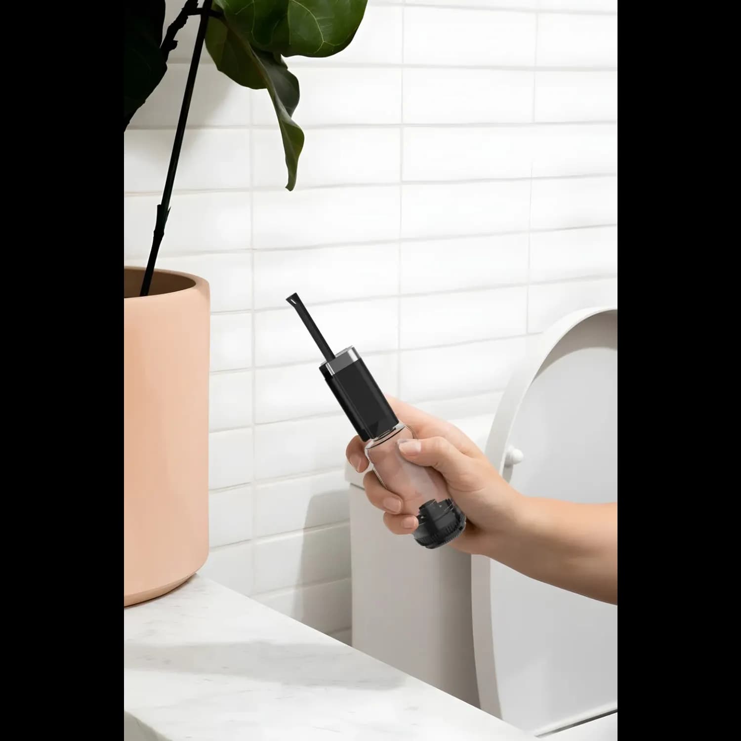 Porodo Travel Bidet - 400ML, USB-C, Black 3