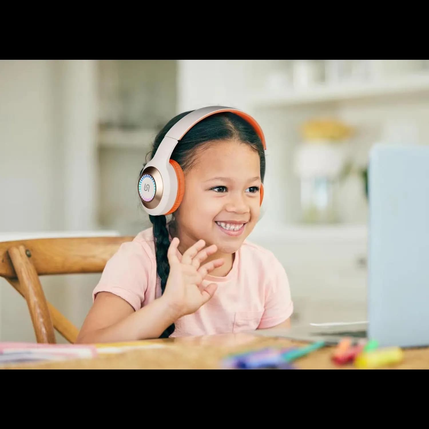 Porodo Wireless Headphones Soundtec RADIANT - Over-Ear, Beige/Orange 4