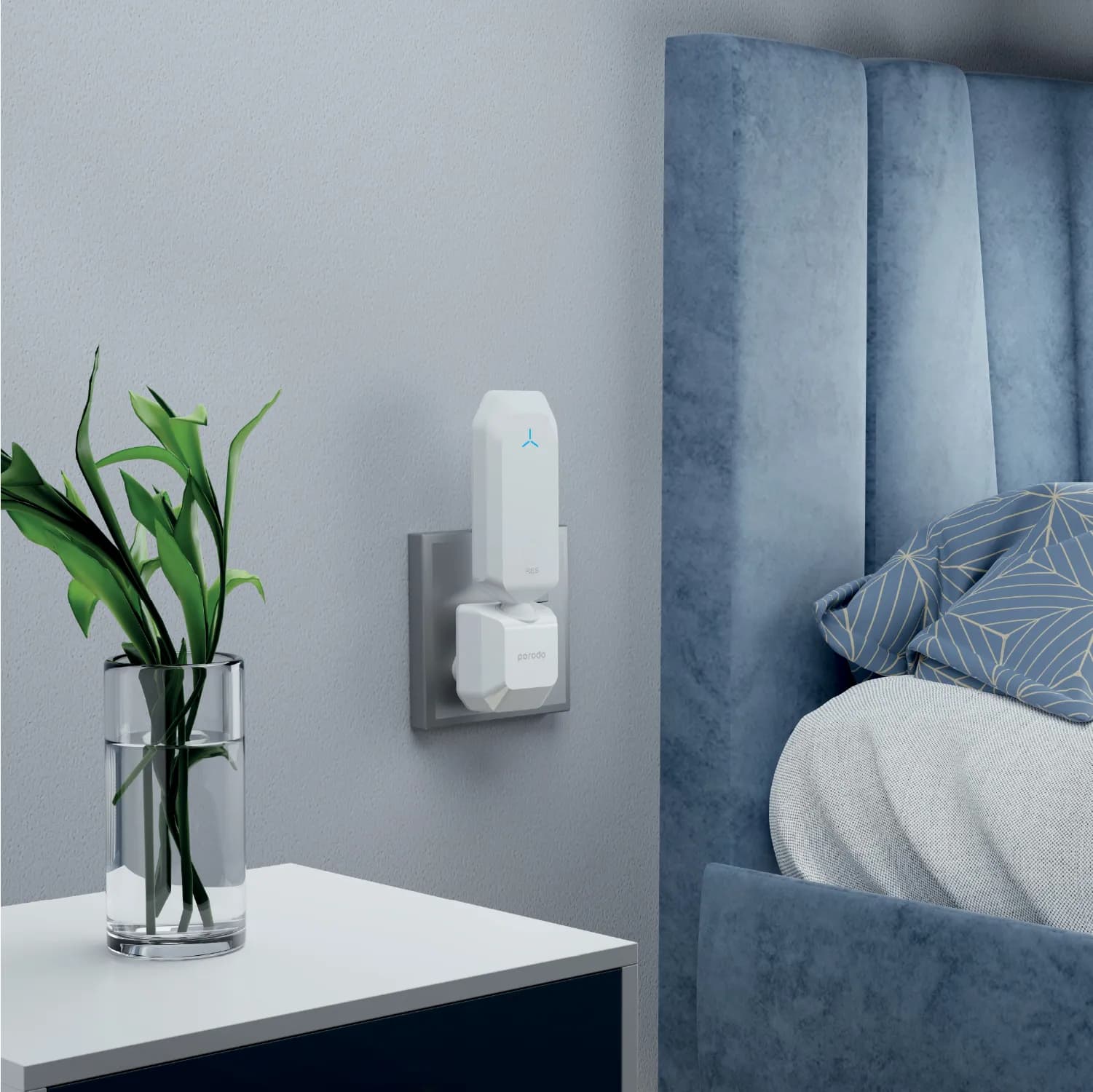 Porodo 2.4GHz Wifi Signal Extender 300MBPS UK - White 3
