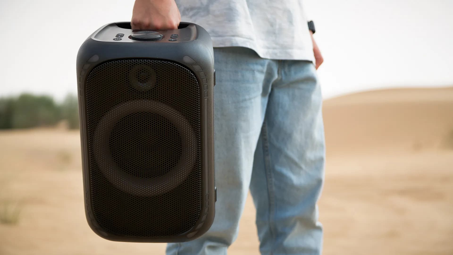 Porodo Soundtec 200W Party Speaker with FM - Black 4