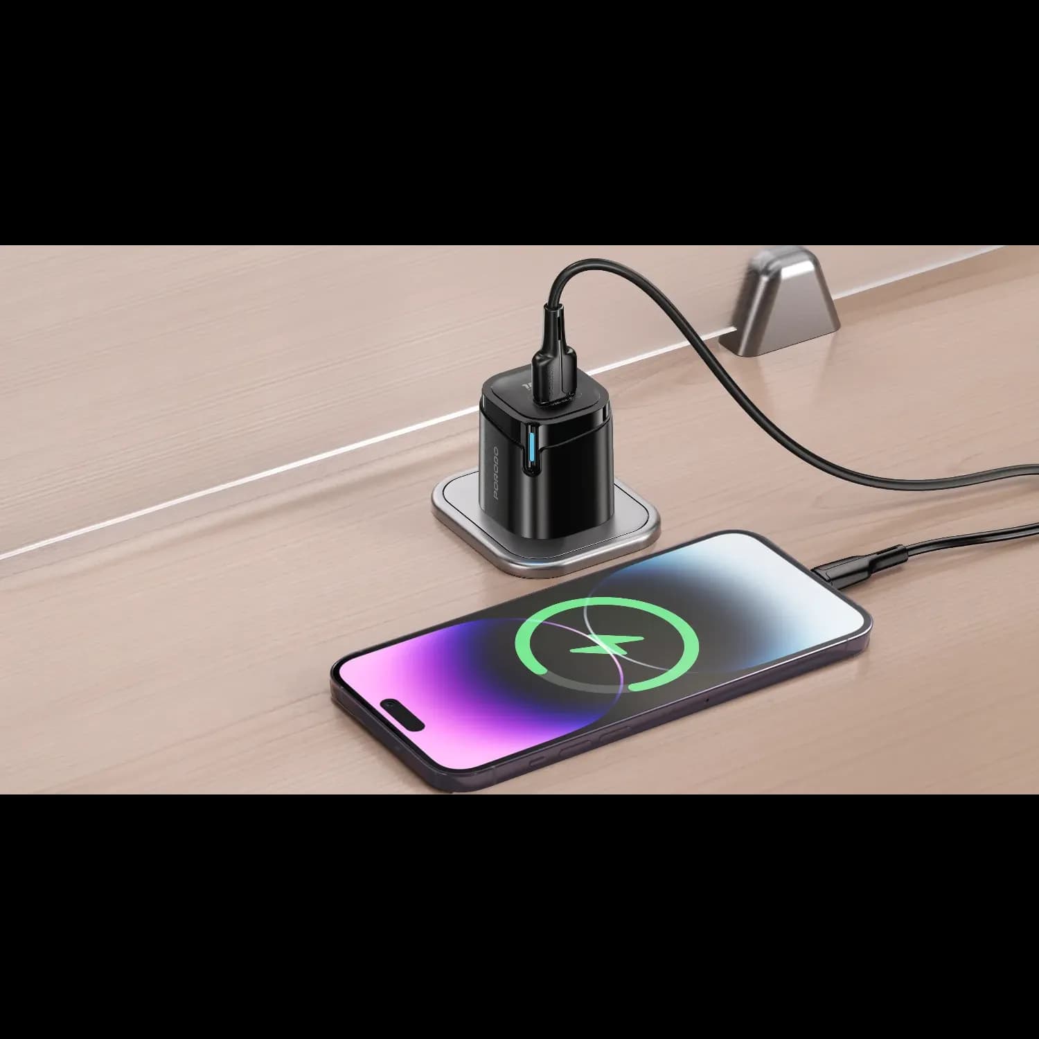 Porodo USB-A Wall Adapter - 18W QC, Black, with Lightning Cable 4