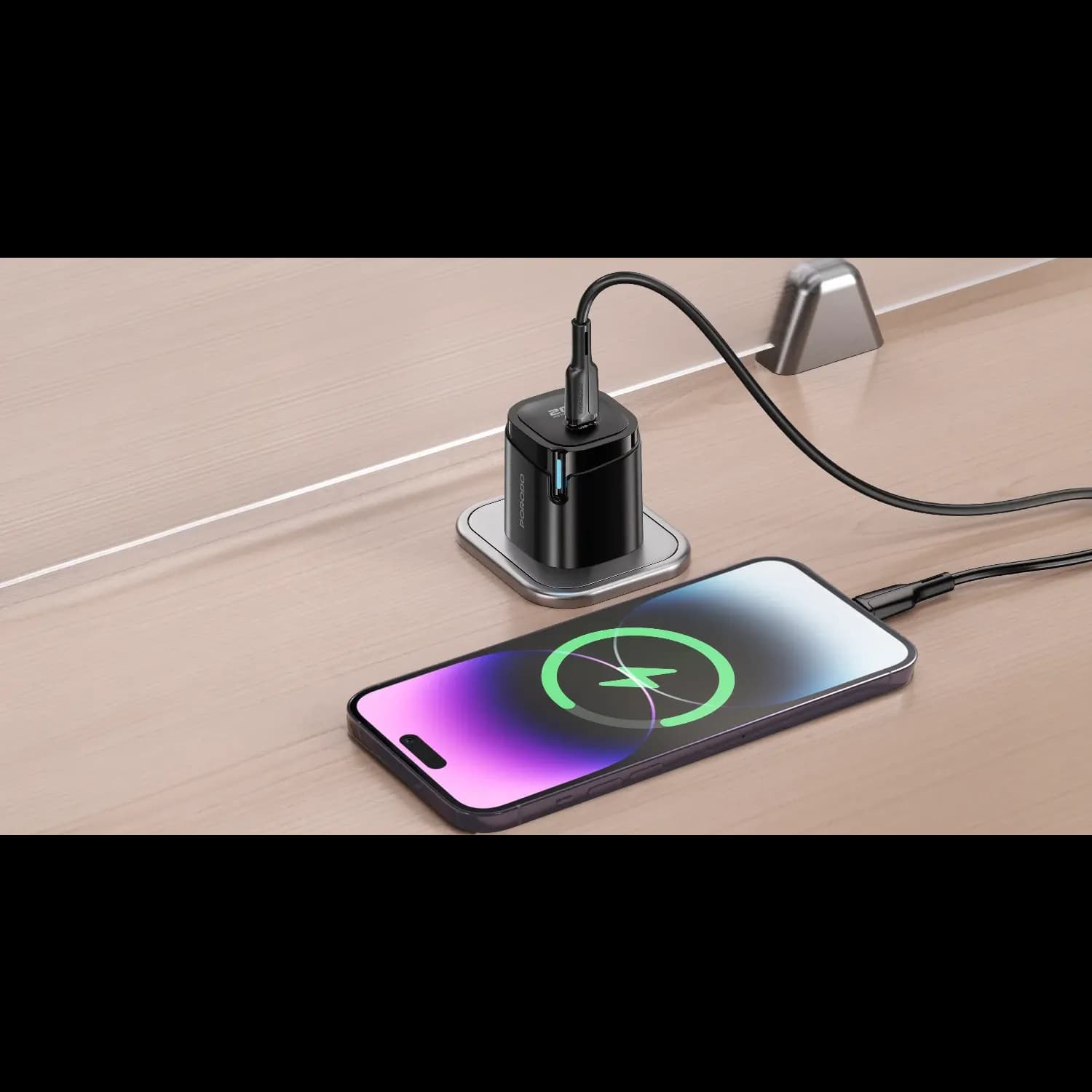 Porodo USB-C Wall Adapter - 20W PD, Black 5