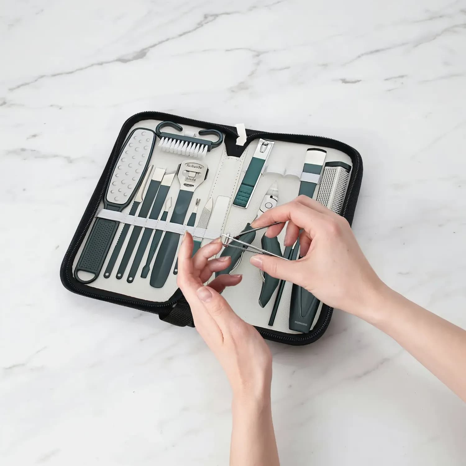 porodo Nail Clipper Set - 16 in 1, Green — Green 3