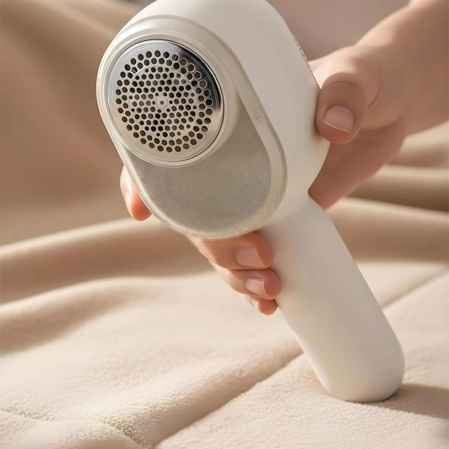 Porodo Lint Remover & Static Brush - Rechargeable, White 4