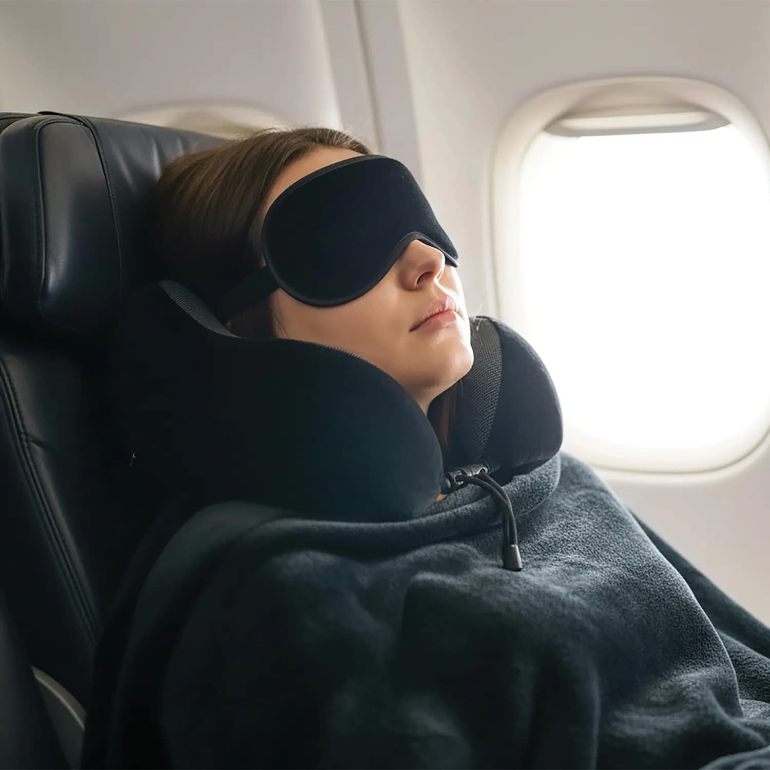 Porodo Travel Blanket & Pillow Set - Memory Foam, Black 2