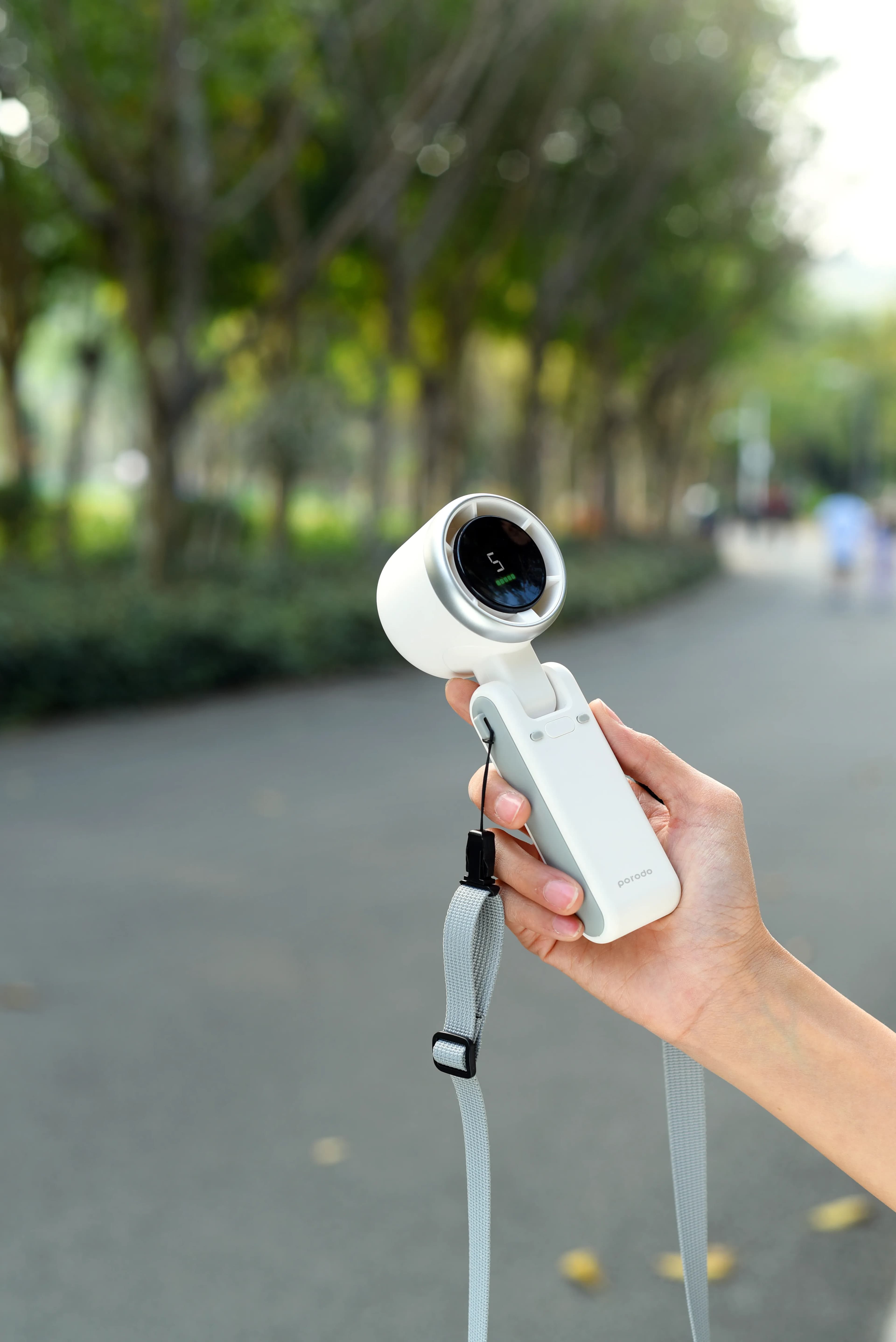 Porodo LifeStyle 3 in 1 Multi-Functional 180° Foldable Handheld Turbo Fan - White 3