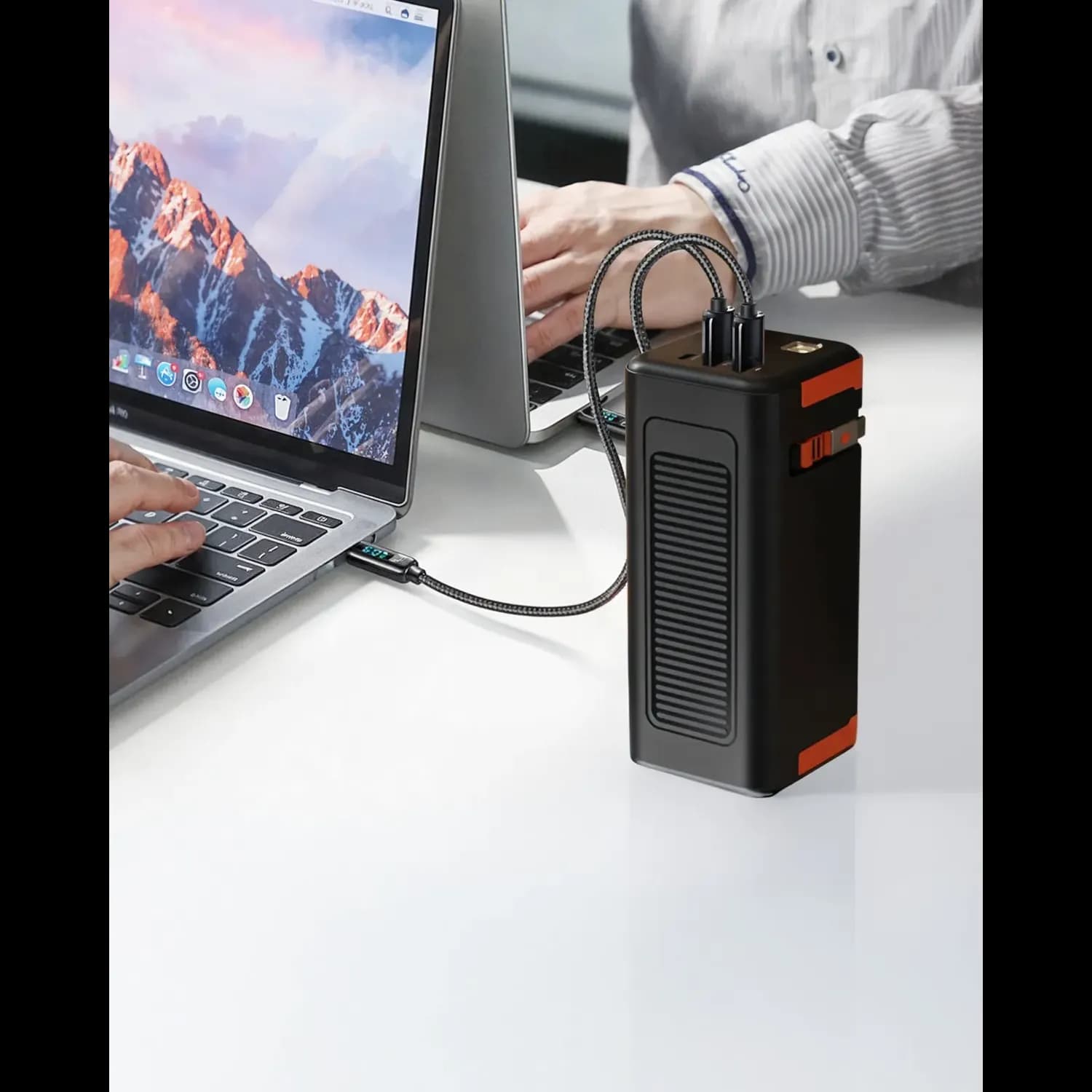 Porodo Power Bank - 50000mAh, Retractable Type-C, Black 4