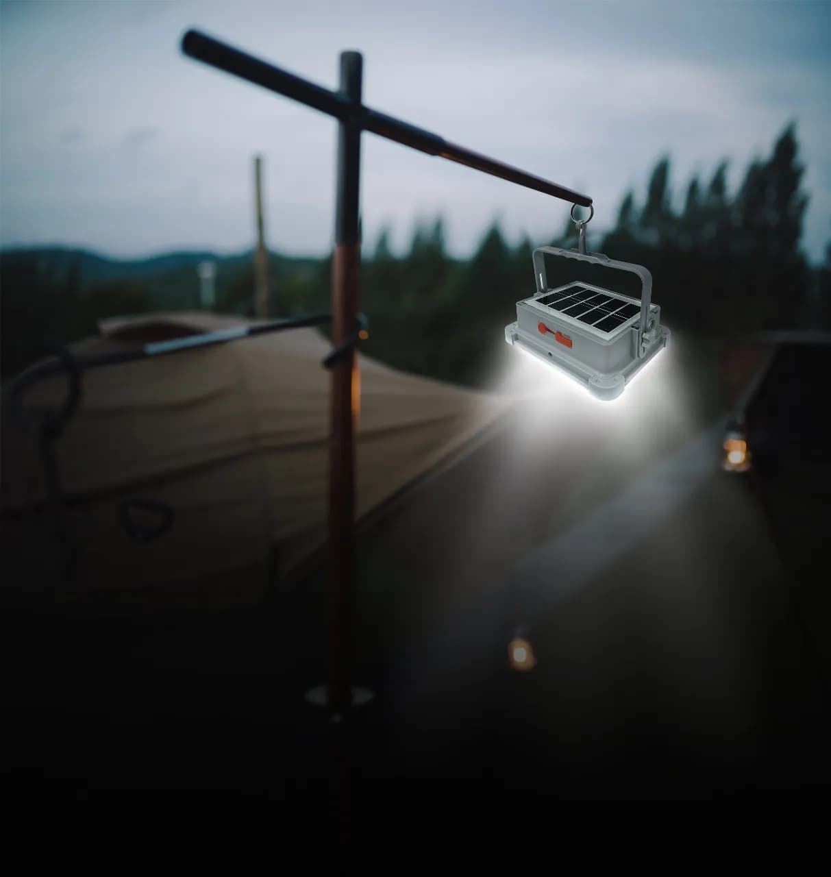 Porodo Lifestyle Sunlite Solar-Powered Rechargeable Outdoor LED Light 4