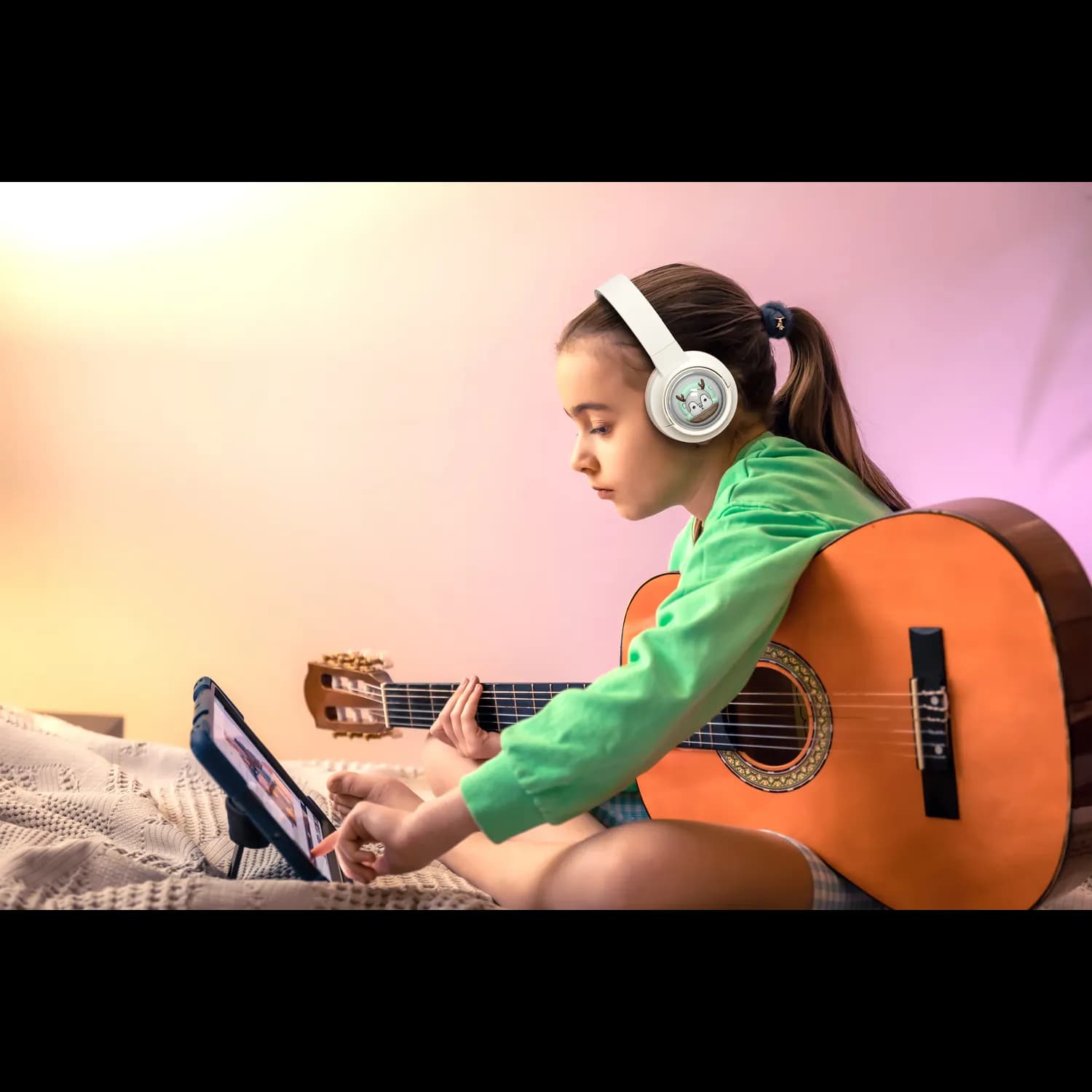 Porodo Wireless Kids Headphones - Moose Design, Pink — Blue 4