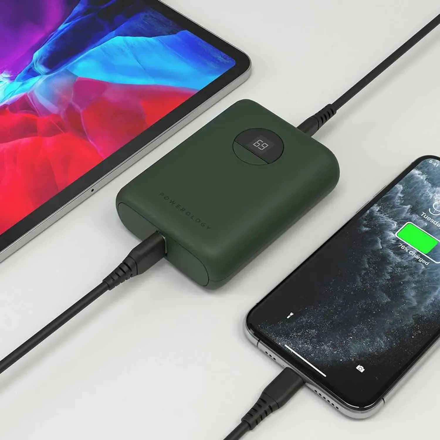 Powerology Power Bank 10000mAh - 20W PD & QC3.0, Green — Black 3