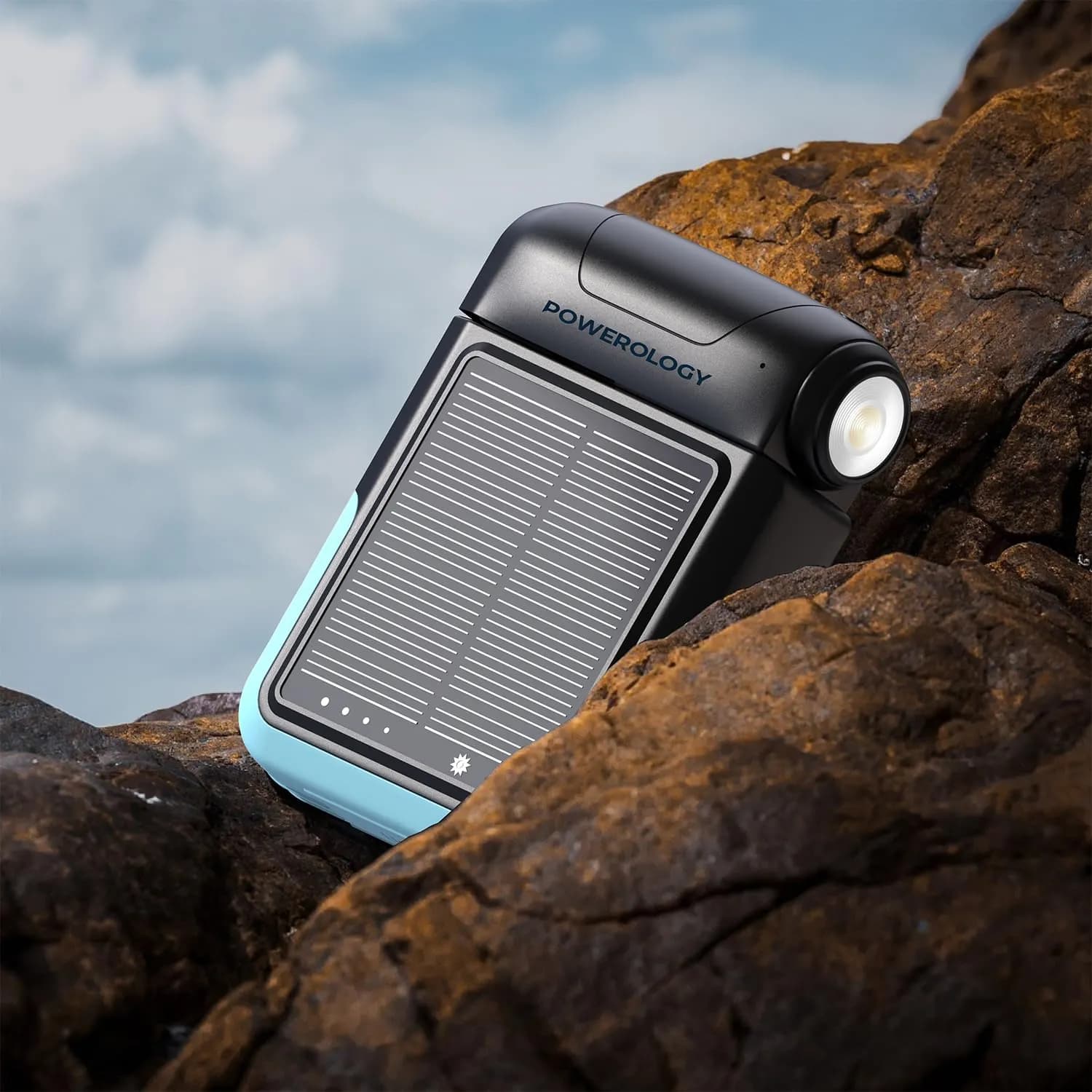 Powerology Solar Power Bank 10000mAh - Detachable Flashlight, Black 5
