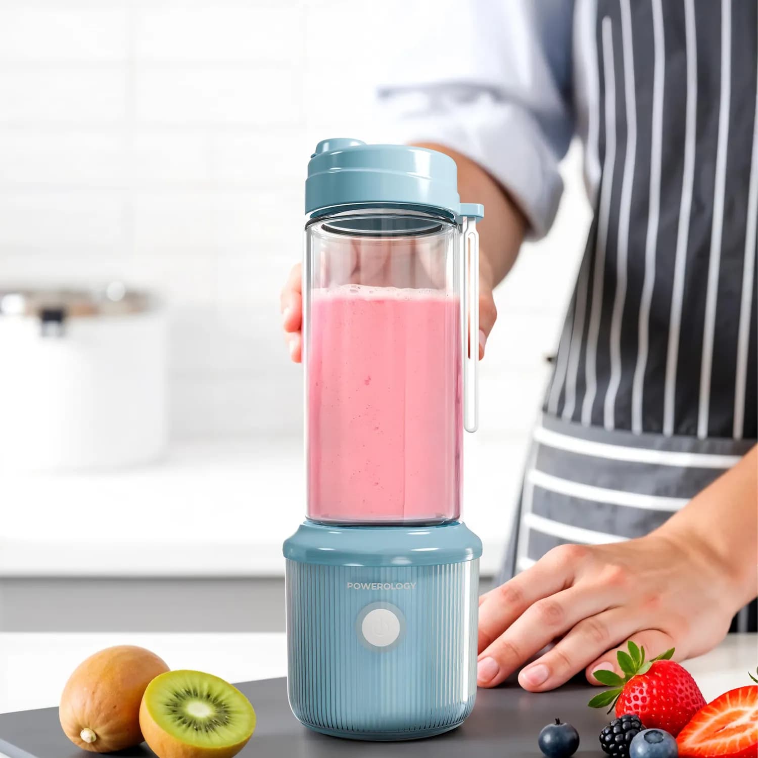Powerology Portable Smoothie Blender - 1L, USB-C Rechargeable, Light Blue 4