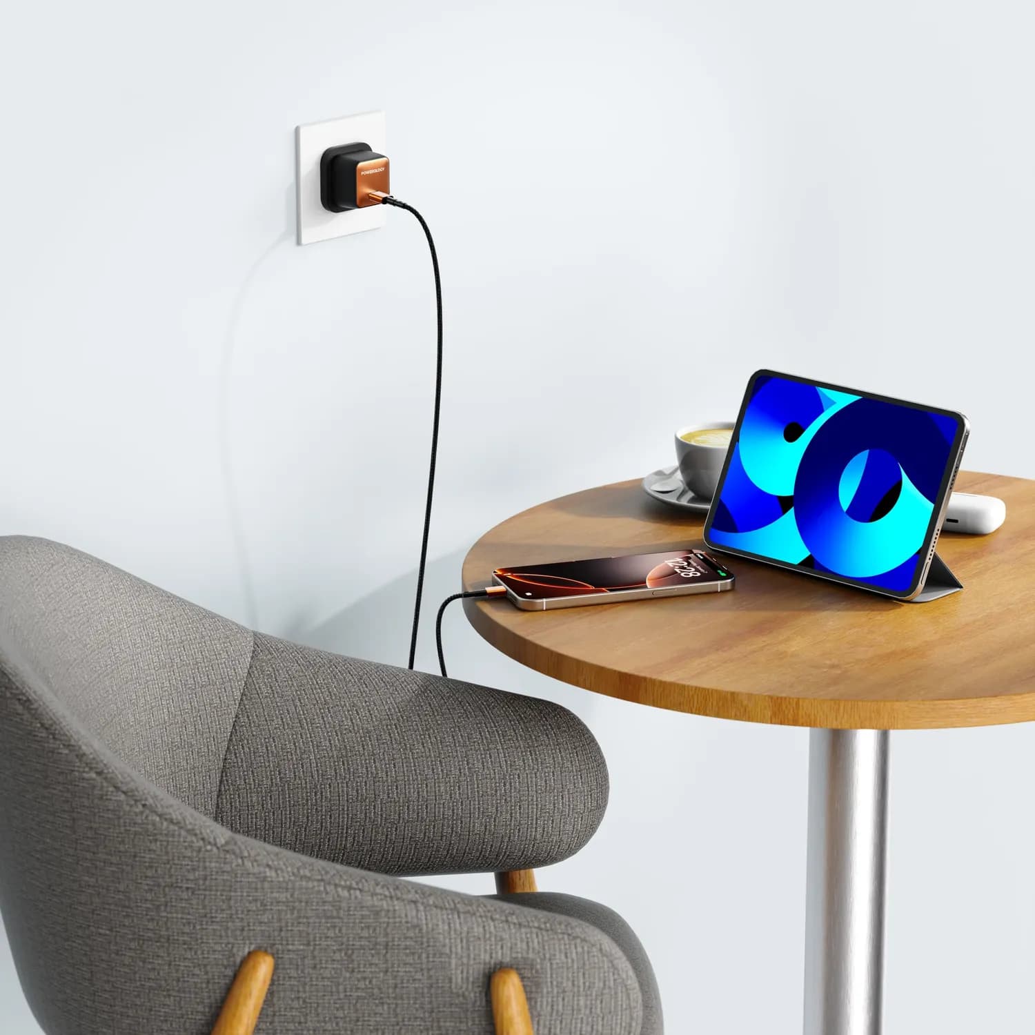 Powerology GaN Charger QX 45W - Pocket-Sized, Orange 3