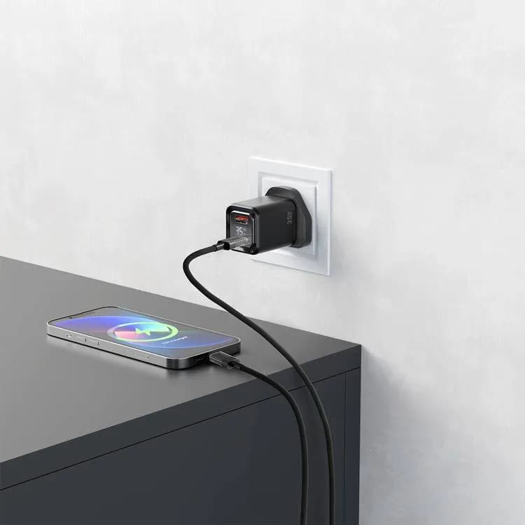 Porodo Dual-Port Quick Charger PD-FWCH058-BK - Digital Display, Black 1 Porodo Dual-Port Quick Charger PD-FWCH058-BK - Digital Display, Black 1
